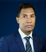 ANDRIAMANANTSILAVO Zinaha Mampionona Solon’ny Aina ANDRIAMANANTSILAVO Zinaha Mampionona Solon’ny Aina
