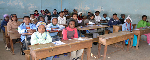 Interdire les candidatures libres aux examens officiels