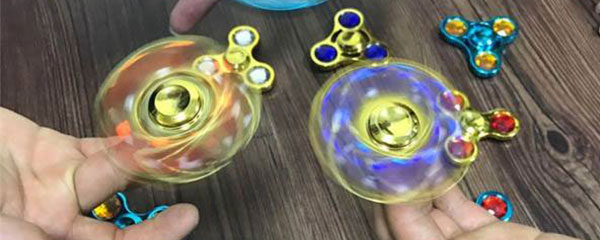 Jouets : Les « hand spinners » jugés dangereux